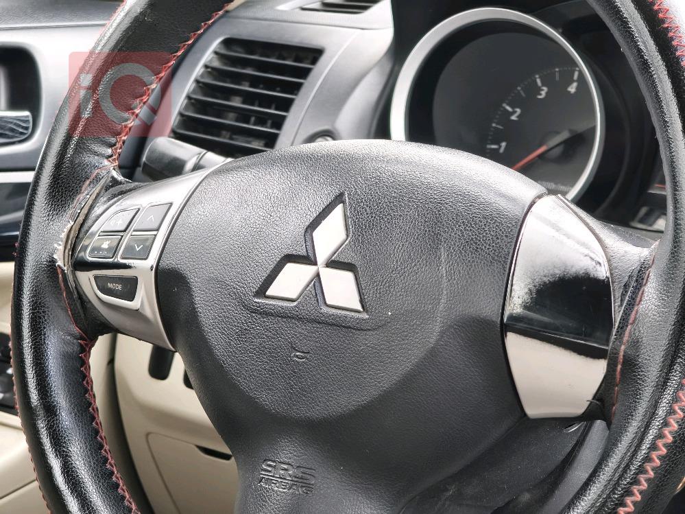 ميتسوبيشي لانسر